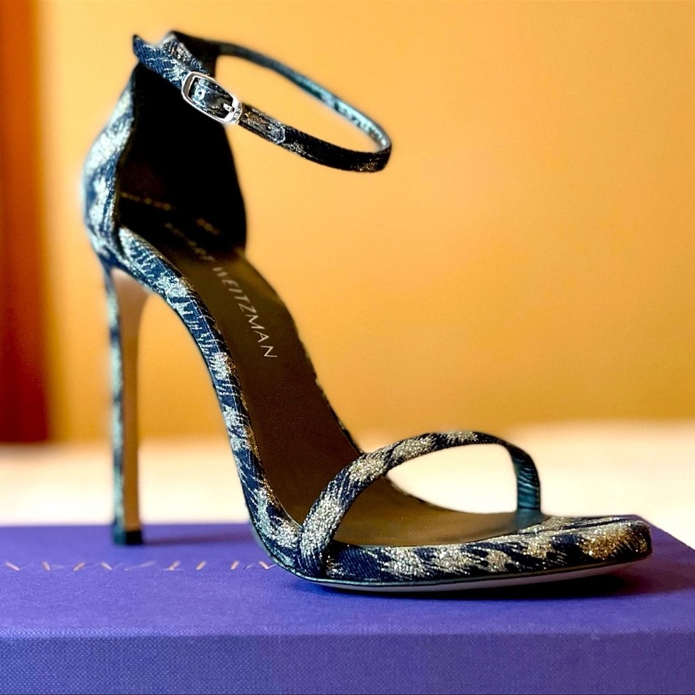NWT Stuart Weitzman Sandal in Navy Galaxy Denim, Size US 7.5.